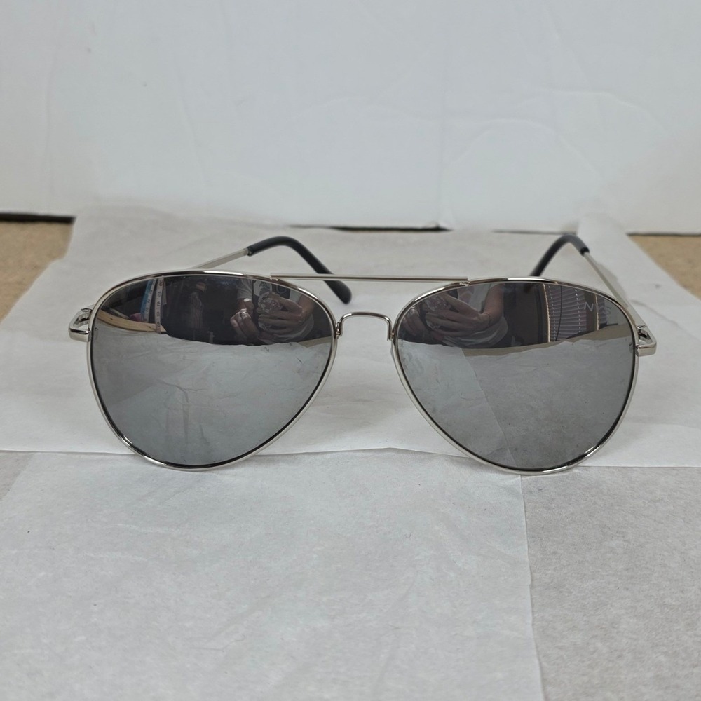 NYS Collection Mercer Street 2799 Aviator Sunglasses Silver Mirror Metal Frame‎